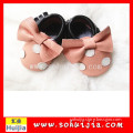 2015 Fashion Wholesale Custom pink dot big bow moccasins soft flat action leather shoes